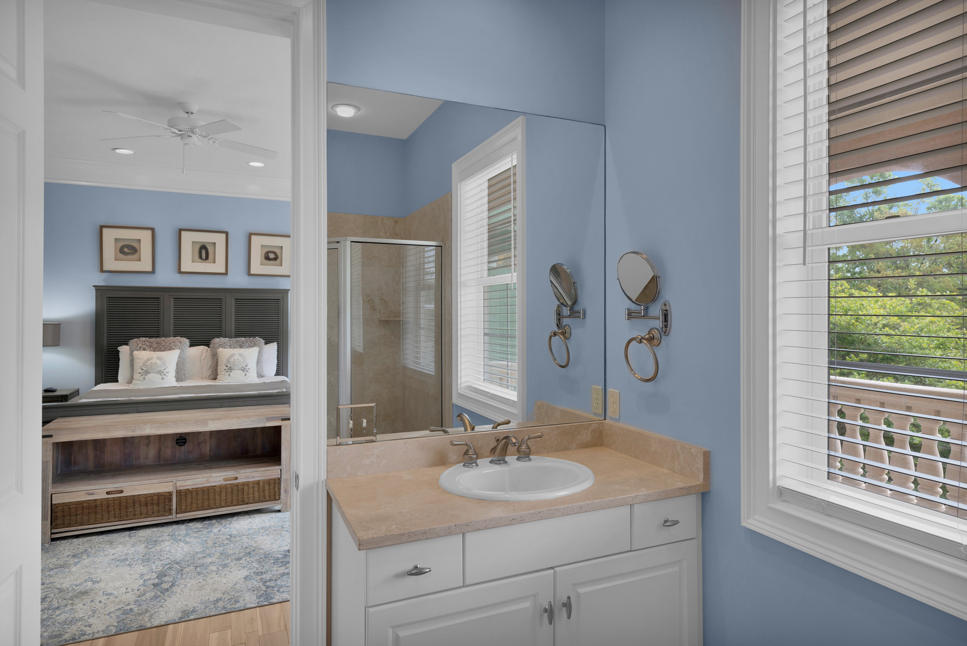 En-suite bathroom with walk-in shower